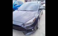 2016 Ford Focus ST