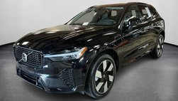 2025 Volvo XC60 T8 Plus Dark Theme