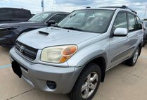 2004 Toyota RAV4 Base