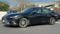 2022 Lexus ES 300h Base