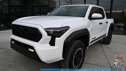 2024 Toyota Tacoma TRD Off Road / Premium Pkg / 4X4 / Crew Cab / Auto Start / Heated & Cooled Leather Seats / Heated Steering / Sunroof / JBL Speakers / Adaptive Cruise / Lane Departure & Blind Spot / 360 Cam / Bed Liner / Tow Pkg / 1-Owner