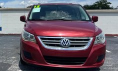 2012 Volkswagen Routan SEL
