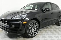 2025 Porsche Macan T