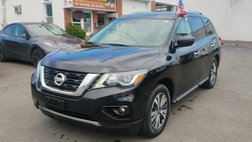 2020 Nissan Pathfinder SV