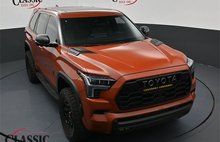 2024 Toyota Sequoia SR5