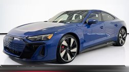 2025 Audi e-tron quattro Prestige