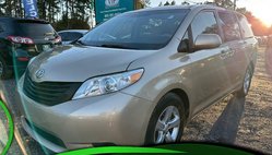 2011 Toyota Sienna LE 8-Passenger