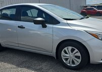 2022 Nissan Versa S