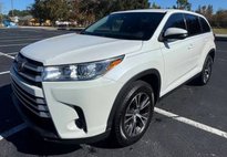2019 Toyota Highlander LE