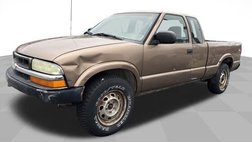 2003 Chevrolet S-10 Base