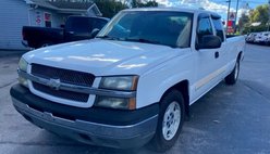 2005 Chevrolet Silverado 1500 LS Ext. Cab Short Bed 2WD