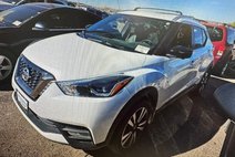 2019 Nissan Kicks SR