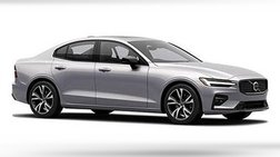 2024 Volvo S60 B5 Core Dark Theme