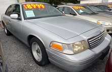1998 Ford Crown Victoria Base