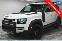 2022 Land Rover Defender 110 SE