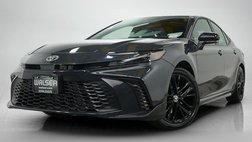 2025 Toyota Camry Hybrid SE