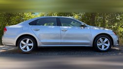 2013 Volkswagen Passat SE PZEV