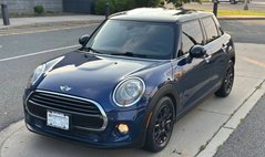 2017 MINI Hardtop Cooper