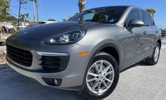 2018 Porsche Cayenne Standard