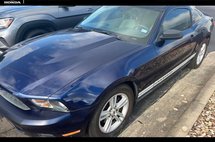 2011 Ford Mustang V6