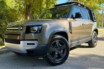 2025 Land Rover Defender 110 P300 S