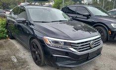 2020 Volkswagen Passat R-Line