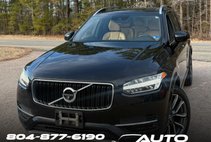 2017 Volvo XC90 T6 Momentum