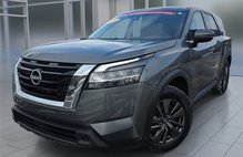2022 Nissan Pathfinder S