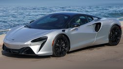 2023 McLaren Artura Base