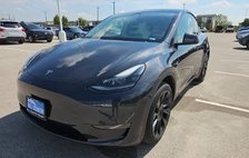2024 Tesla Model Y Standard Range