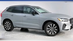 2025 Volvo XC60 B5 Plus Dark Theme