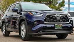 2022 Toyota Highlander LE