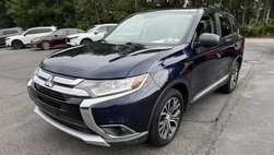2017 Mitsubishi Outlander ES