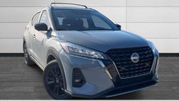 2022 Nissan Kicks SR
