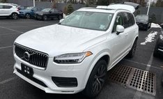 2023 Volvo XC90 B5 Core