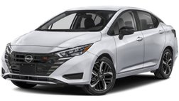 2023 Nissan Versa SR
