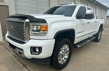 2016 GMC Sierra 2500HD Denali