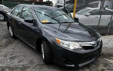 2012 Toyota Camry Hybrid LE