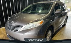 2015 Toyota Sienna XLE 8-Passenger