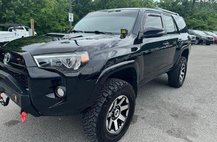 2017 Toyota 4Runner SR5