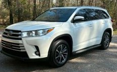 2017 Toyota Highlander SE