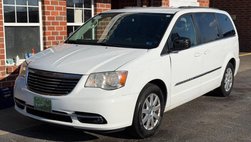 2014 Chrysler Town and Country Touring