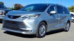 2022 Toyota Sienna Platinum 7-Passenger