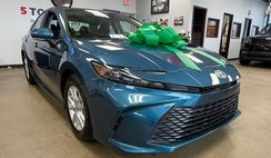 2025 Toyota Camry LE FWD
