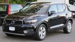 2021 Volvo XC40 T5 Momentum