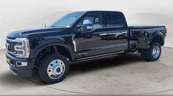 2025 Ford F-450 Super Duty Platinum