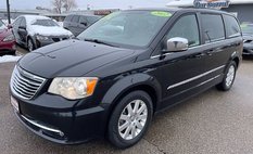 2012 Chrysler Town and Country Touring-L