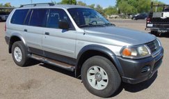 2003 Mitsubishi Montero Sport XLS