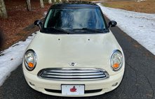 2009 MINI Cooper Base