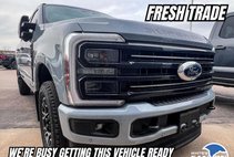 2025 Ford Super Duty F-350 Platinum